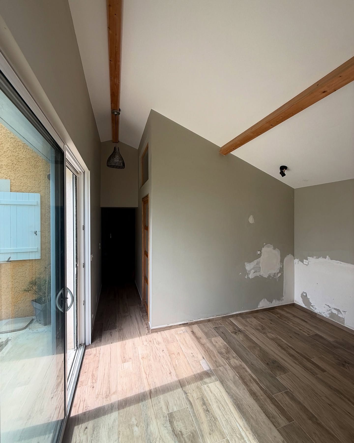 Travaux de peinture dans une suite parentale à Pollionnay — Pollionnay — photo 5